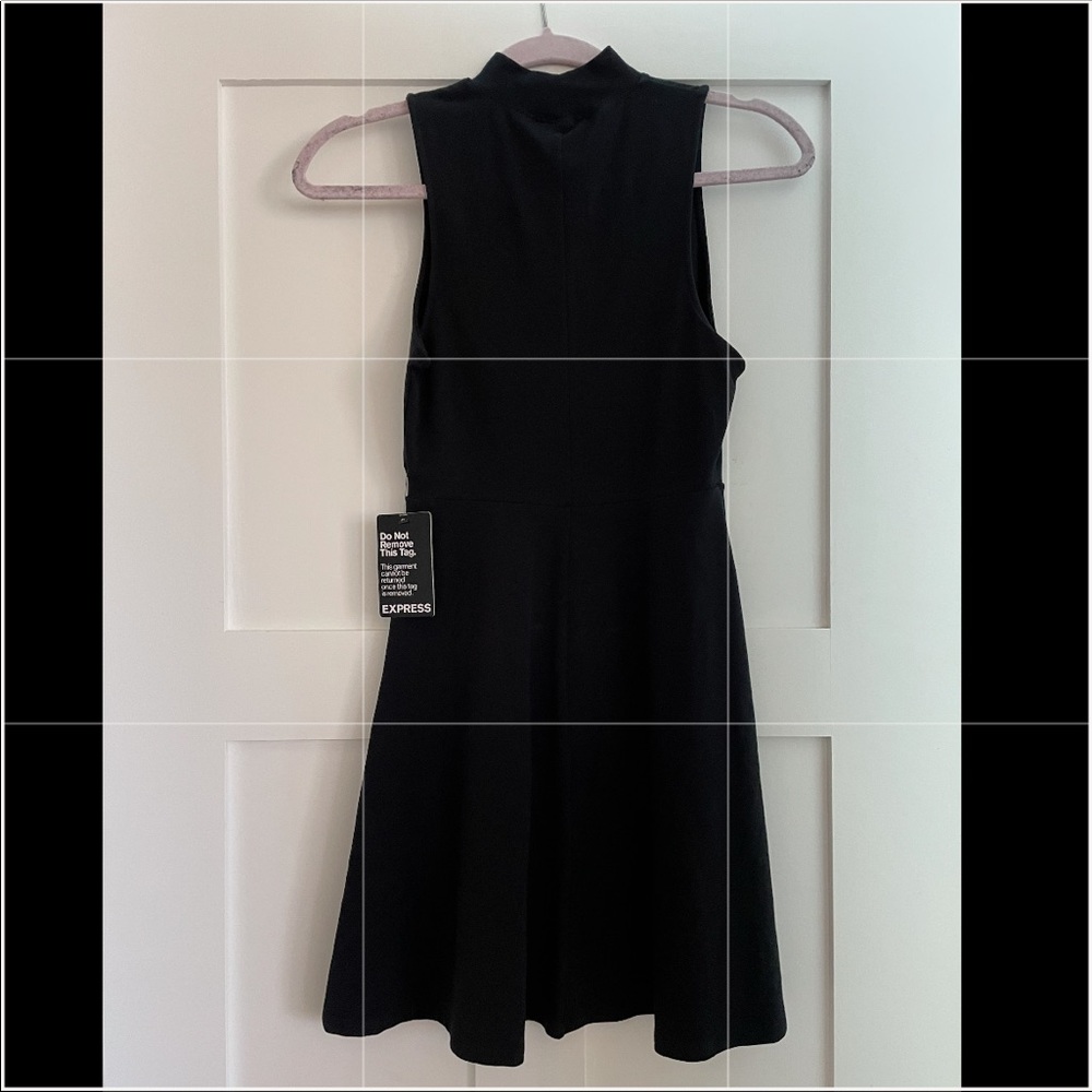 LBD - Express - Picture 2 of 3
